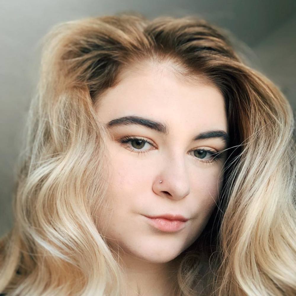 Meet your Posher, Emma